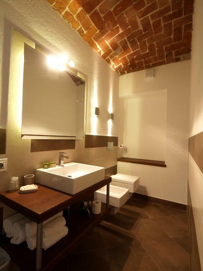 Albergo Nazionale Vernante Eksteriør billede